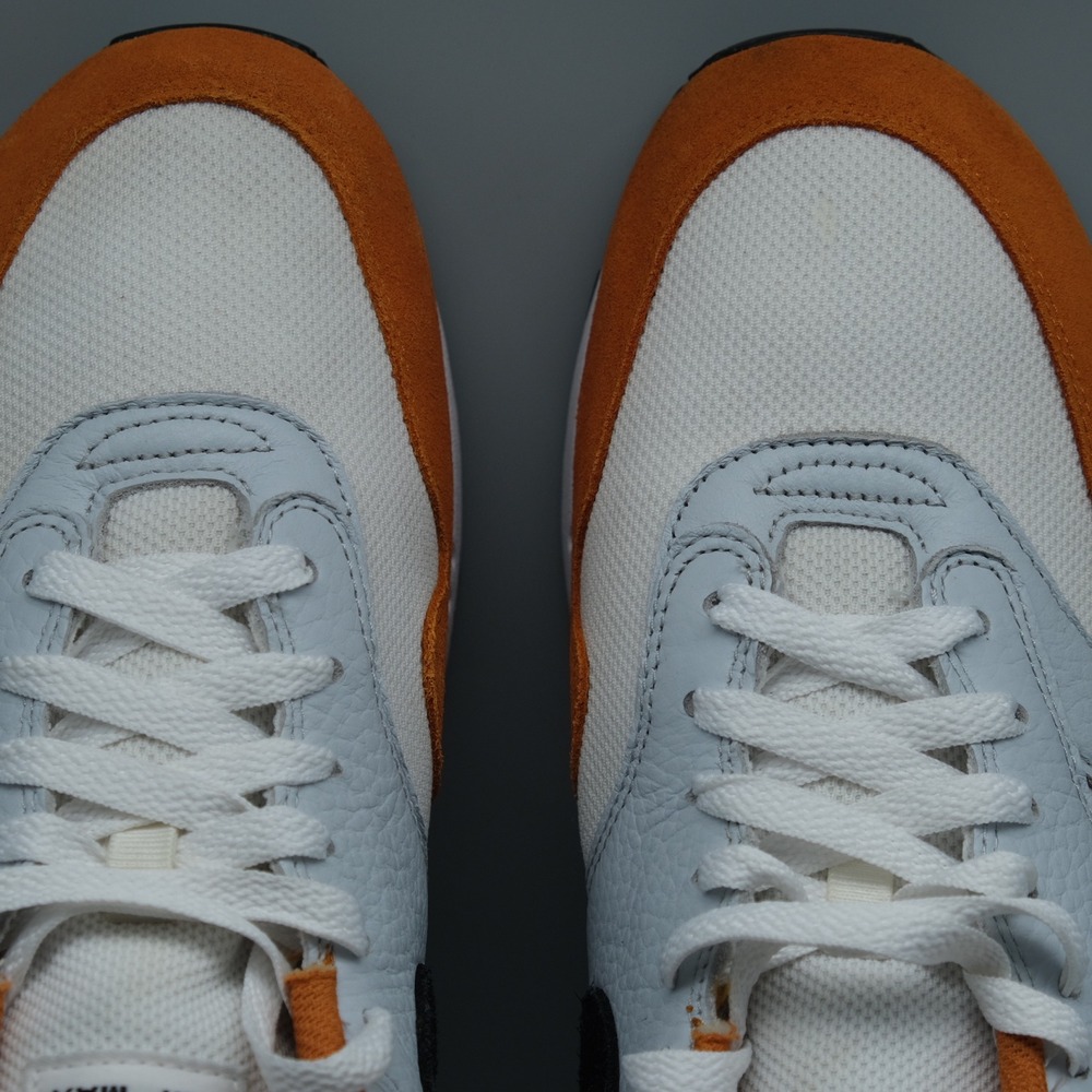 Nike Air Max 1 Men's Size 11 White Monarch Orange FN6952-101 - Picture 9 of 12